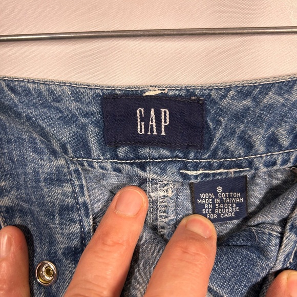 GAP mini jeans skirt opens up with pocket size 8 - Picture 4 of 4